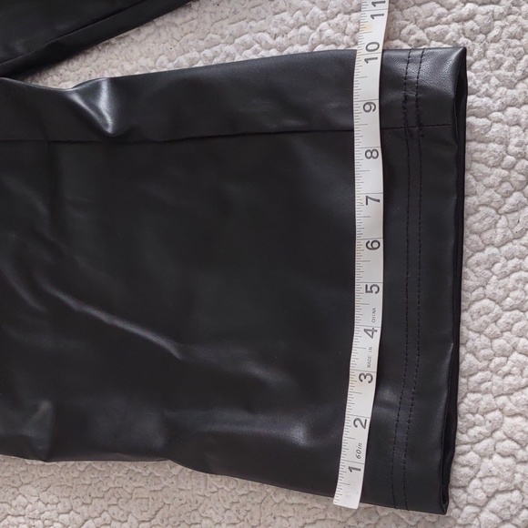 NWT Almost Famous Large Black Faux Leather Skater Cargo Pants - Picture 6 of 13